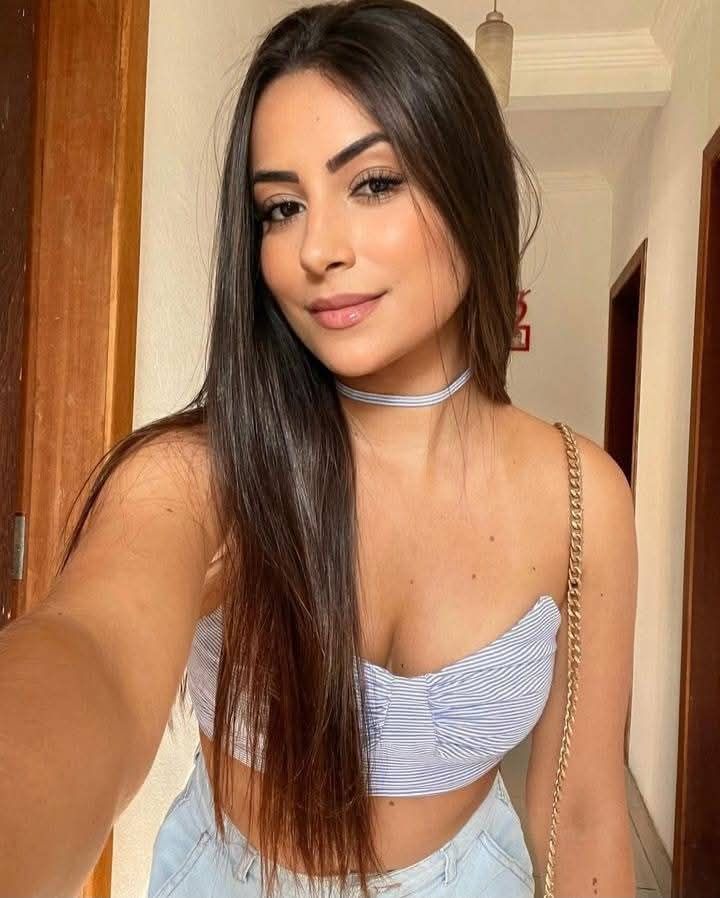 <em>Rosa Martínez</em> — Bogotá, Colombia